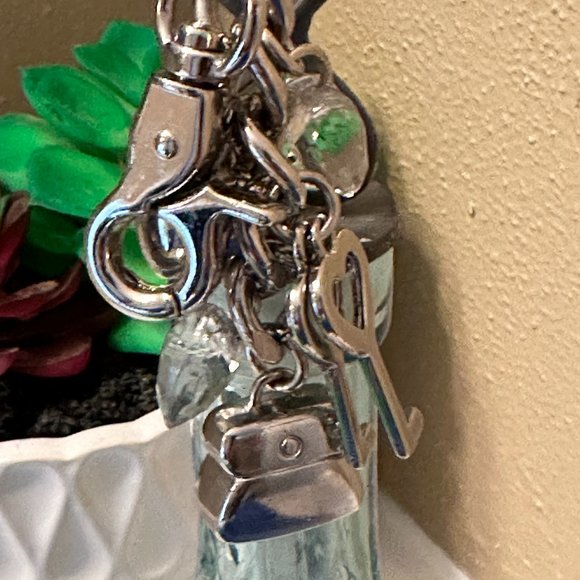 Kathy Van Zeeland Signature Bag/Heart/Keys Bag Charm Key Chain Silver Toned - Picture 9 of 14